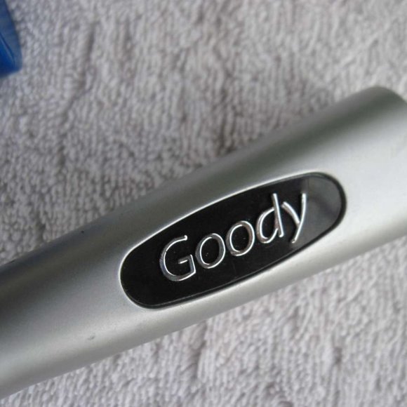 Goody Select Plastic Vented Flat Paddle Hair Brush Blow Dry 1999 Blue Silver - Picture 4 of 15